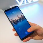 El teléfono tiene lector de huellas dactilares